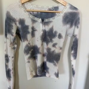 Tie-Dye Long Sleeve Top